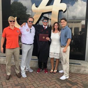 Meet your Posher, Trey